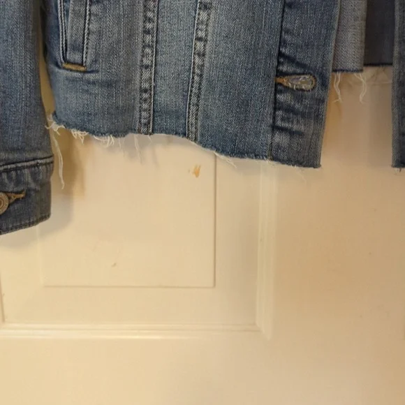 Lucky Brand Raw Hem Blue Denim Jacket - Picture 2 of 8
